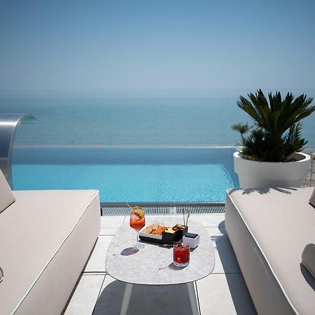 Unico Hotel Каорле Экстерьер фото
