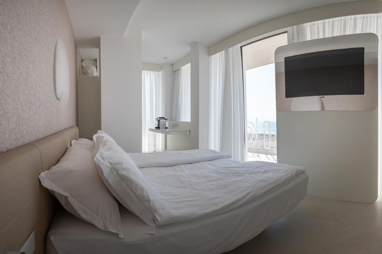 Unico Hotel Каорле Экстерьер фото